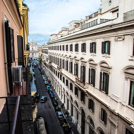 Barberini Bright Apartment-2